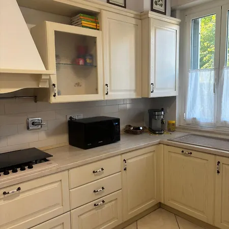 アパート Emma House *